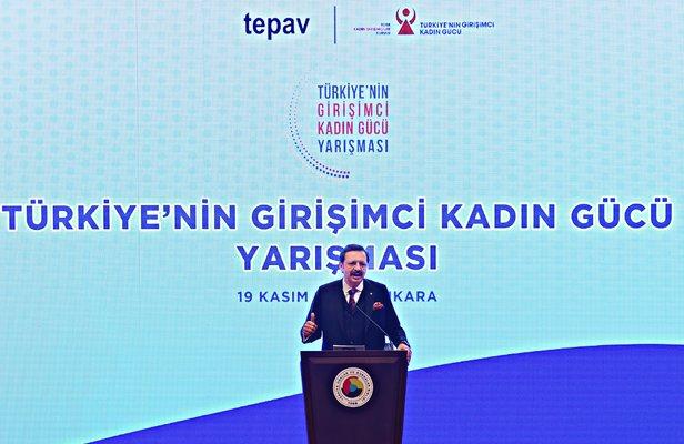 “Aklın ve başarının cinsiyeti olmaz, kadın güçlü olursa toplum ve ülke güçlü olur”