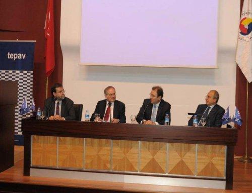 Asya'dan Avrupa'ya, Dönüşen Finans Sistemi Tartışıldı