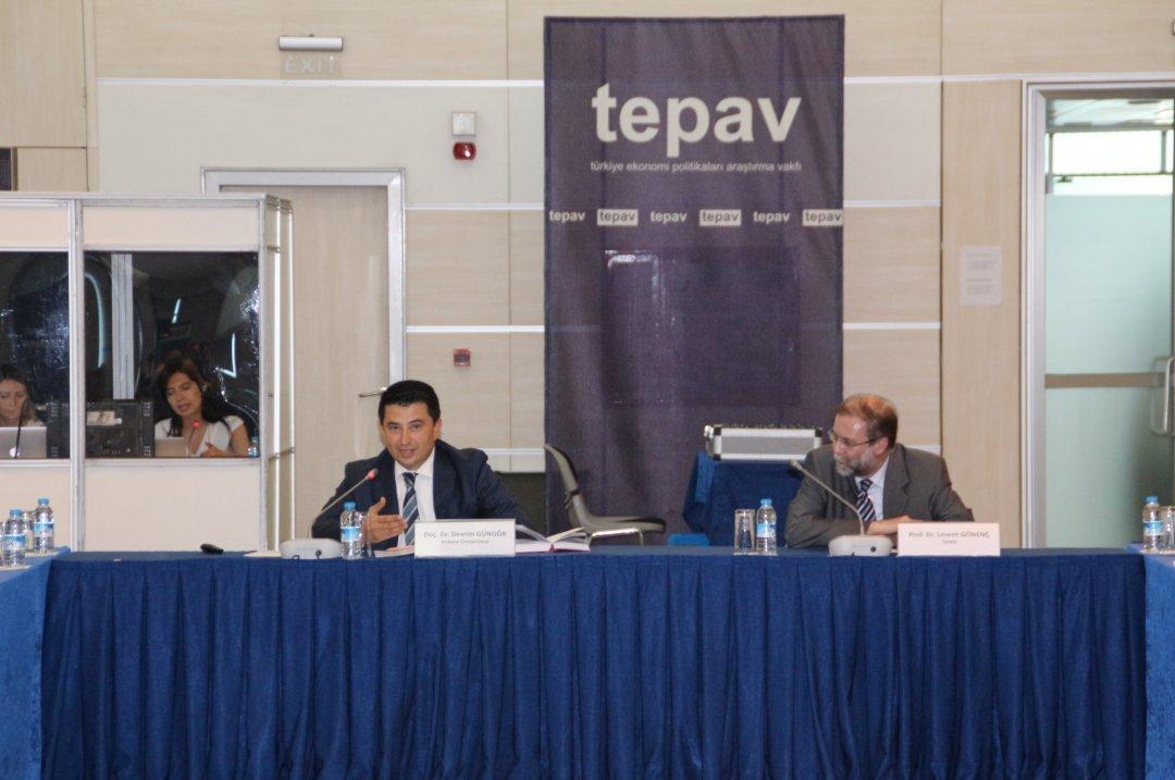 Recent problems concerning the institution of trusteeship were discussed in Tepav