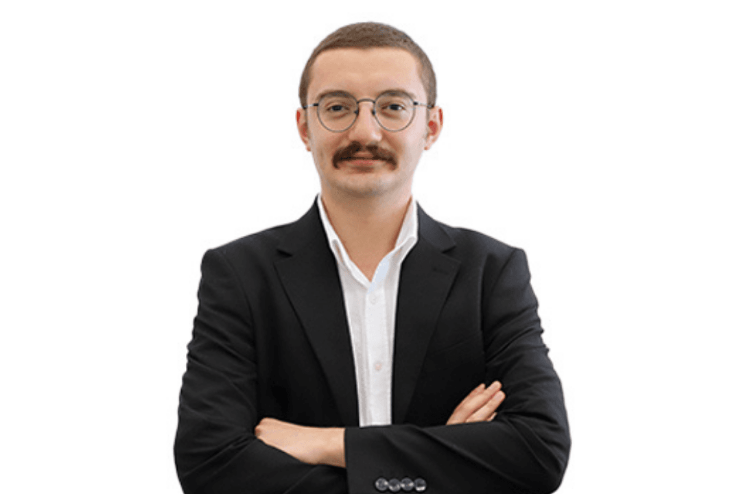 Yazar