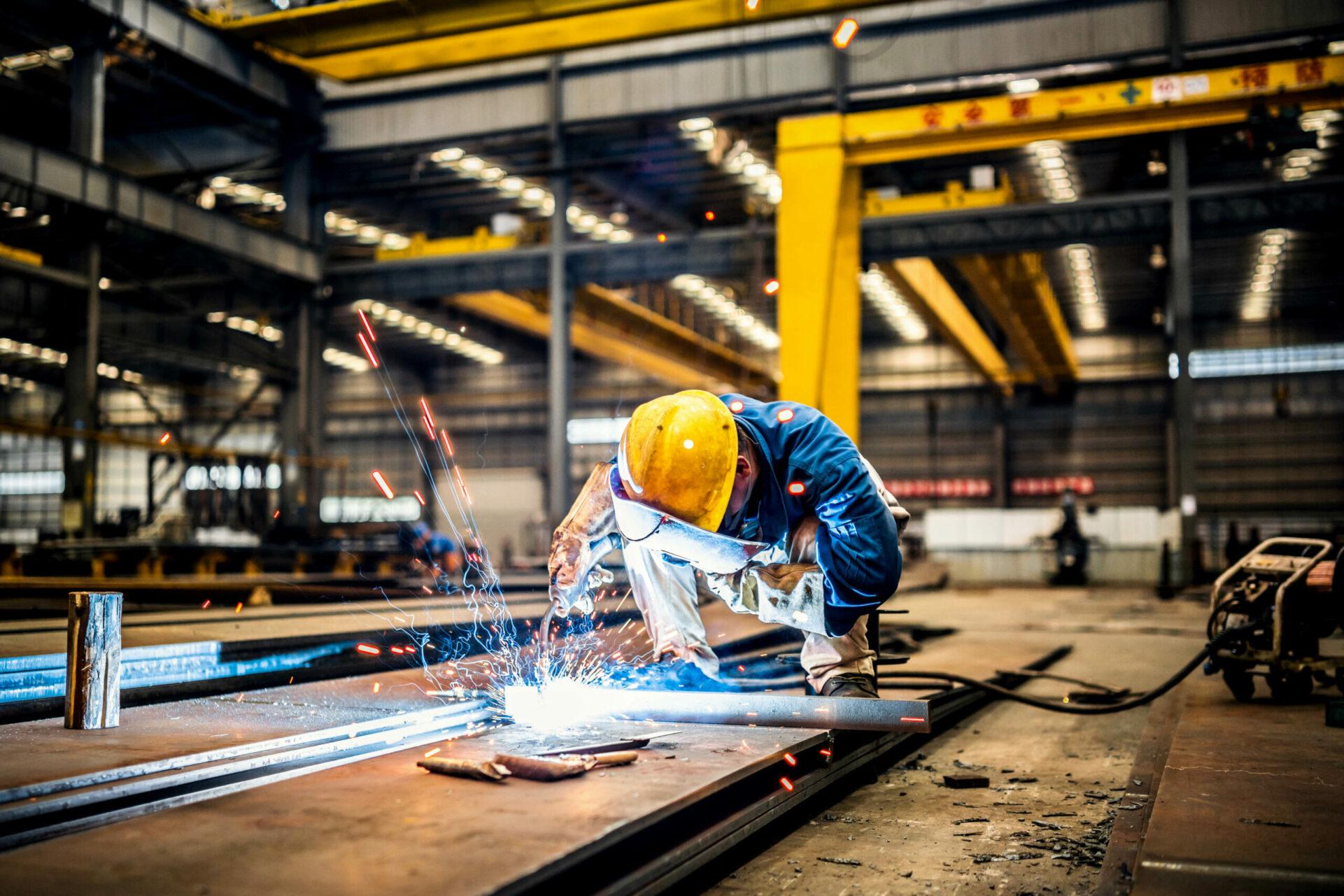 Sigortalı çalışan sayısı son 6 ayda 1 milyonun üzerinde geriledi