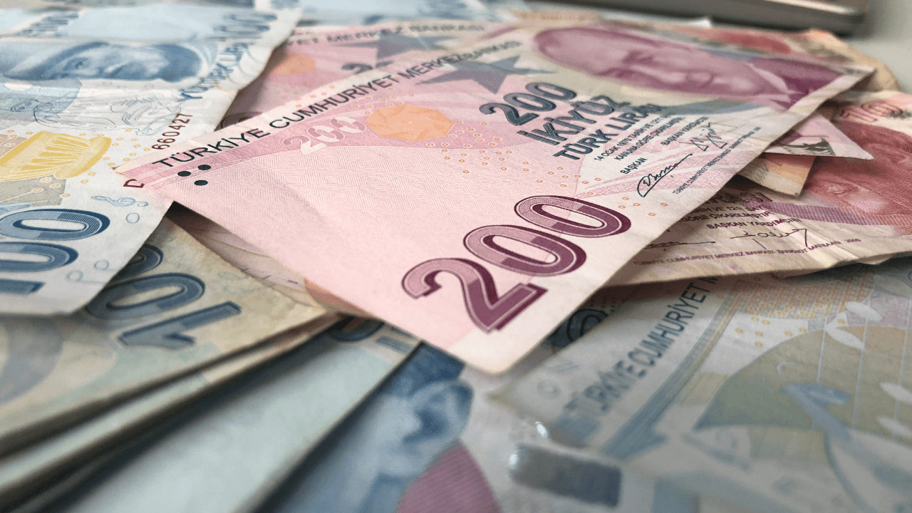 Daha çok harcayarak nasıl mali disiplin sağladık?